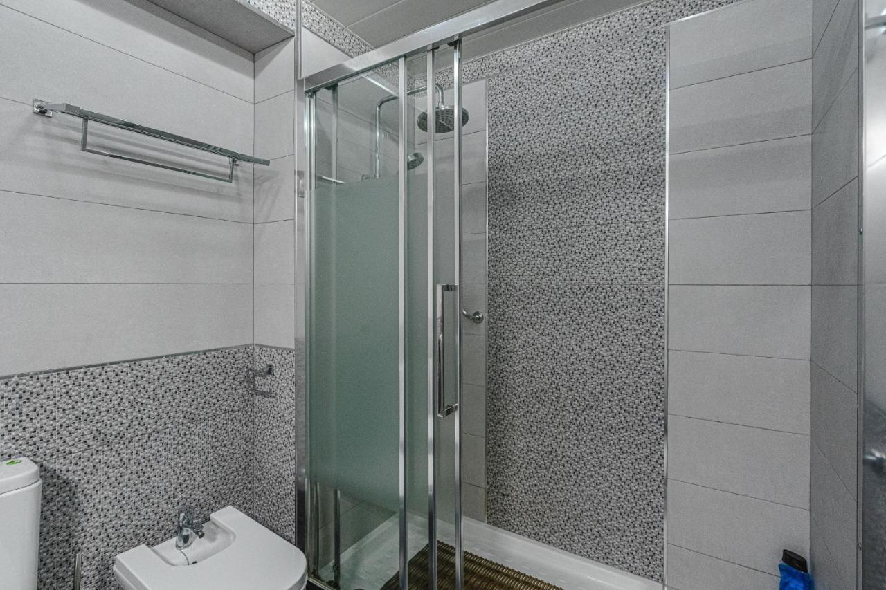 Amazing 3 Bedroom Apartment On The First Line Of The Best Las Americas Beach, Air Conditioner And Terrace Ocean View プラヤ・デ・ラス・アメリカス エクステリア 写真